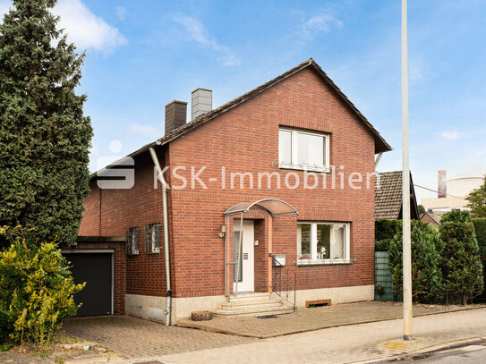 Saniertes Einfamilienhaus mit schönem Garten.