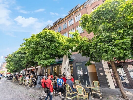 Leben und Wohnen gegenüber dem Düsseldorfer Rathaus