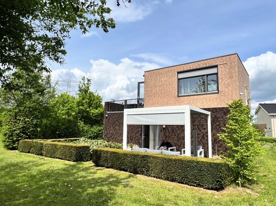 RESERVIERT ++ DAS GANZ BESONDERE FERIENHAUS MIT SEEBLICK ++