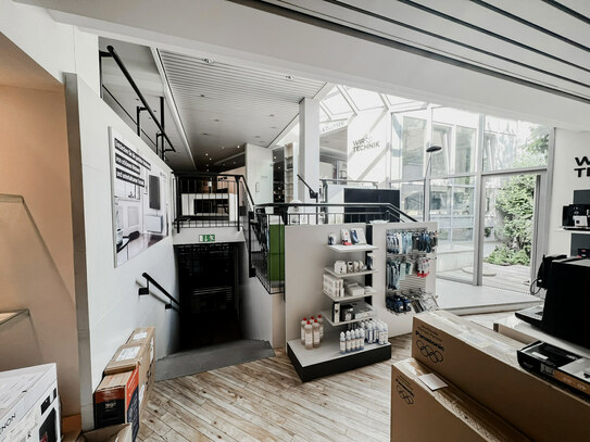 Vermietung: Gewerbefläche, Ladenlokal oder Bürofläche mit bester Sichtbarkeit im Zentrum von Rheydt