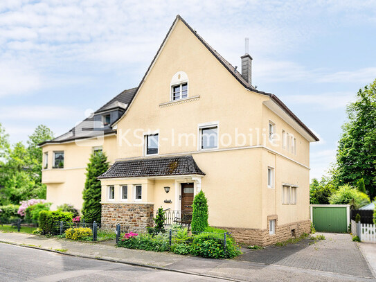 Zentrumsnahes Zweifamilienhaus mit Garten in ruhiger Seitenstraße von Radevormwald!