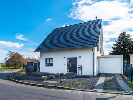 FREISTEHENDER EINFAMILIENTRAUM IN IDYLLISCHER LAGE!