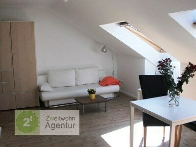 Möbliertes Dachgeschoss-Apartment,
Solingen-Ohligs, Maubeshauser Str.