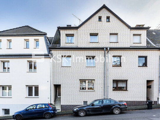 Kapitalanleger aufgepasst! 
Solide vermietetes Haus in ruhiger Lage.