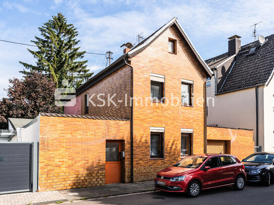 Einfamilienhaus mit Garten und Garage in 50354 Hürth-Stotzheim!