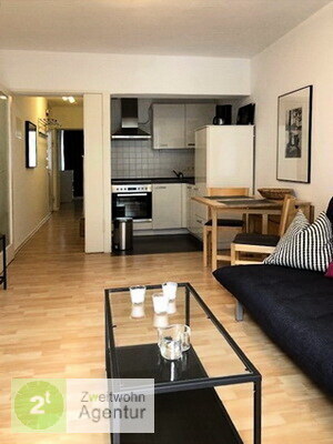 Geschmackvoll möblierte 2-Zimmer-Wohnung mit Terrasse,
Düsseldorf-Pempelfort, Mozartstr.