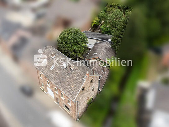 Charmantes Einfamilienhaus mit viel Potenzial in idyllischer Lage von Niederzier!