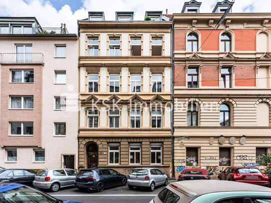 Attraktives Investment - Klassisches Baudenkmal in Kölner Studentenviertel.