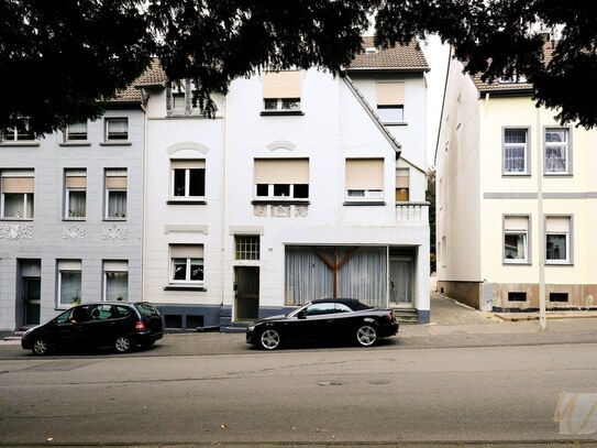 Tradition & Potenzial: Charmantes Mehrfamilienhaus in Solingen-Mitte