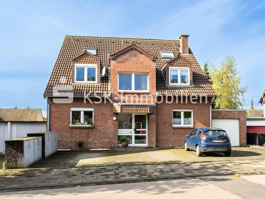 Seltene Gelegenheit! Sofort verfügbare Dachgeschoss-Maisonette-Wohnung in Bedburg-Broich!