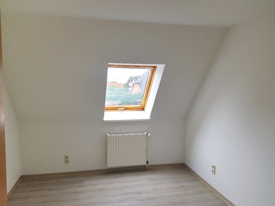 Helle 2-Zimmer Obergeschoss Wohnung in Drakenburg zu vermieten