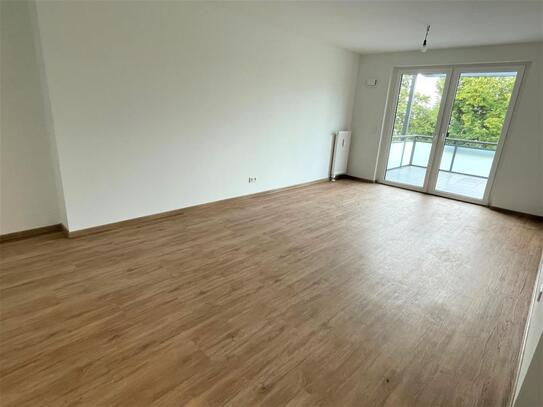 Mit Küche anmieten ab 1.02. möglich! Moderne 2-Zimmer-Wohnung in Wolfsburg Vorsfelde mit Balkon