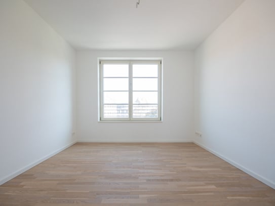 **Moderne Familienwohnung | großer Balkon | 2 Bäder | offene Küche | Parkett | Aufzug | Stellplatz**