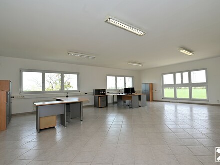 Büro+Lager