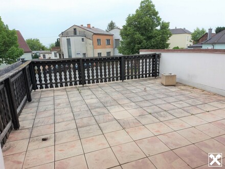 Top 2 mit Terrasse - 2022 Umbau des bestehenden Hauses!