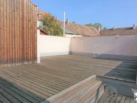Studio im Herzen der Stadt mit großer Terrasse