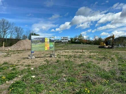 aufgeschlossenes Baugrundstück an der Hohen Wand