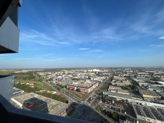 Neuwertige gehobene 2 Zimmerwohnung mit Balkon und sagenhaftem Weitblick im 25. Liftstock!