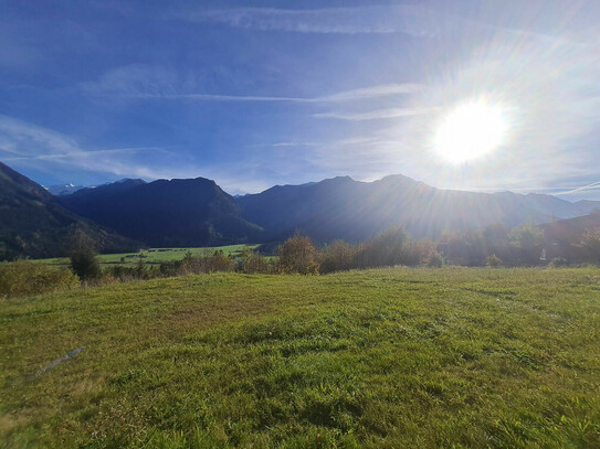 Traumgrundstück in unverbaubarer Lage am Sonnenhang