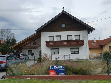 Einfamilienhaus mit großem Grundstück und viel Platz