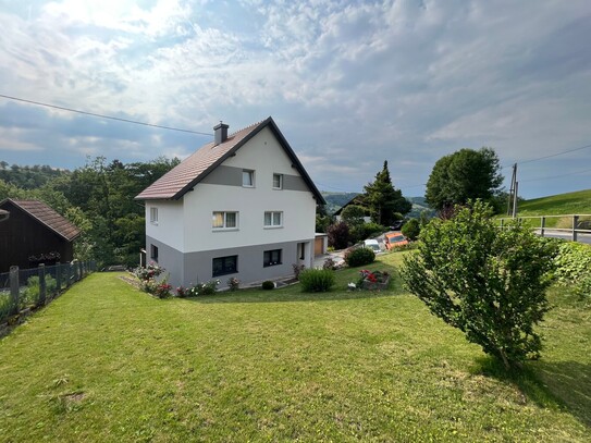 Liebevoll saniertes Wohnhaus- EUR 169.000,- plus Übernahme Fixzinsdarlehen 160.000 mit 1,5 % möglich - Gesamt EUR 329.0…