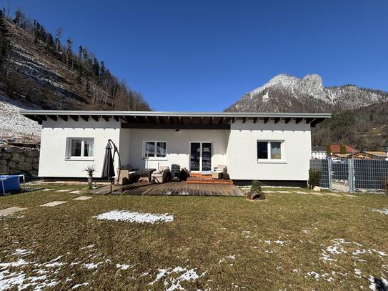 Bungalow in ruhiger Siedlungslage mit Aussicht