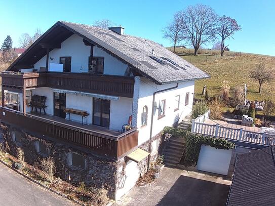 Gemütliches Wohnhaus in ruhiger Hanglage – Ihr Rückzugsort mit Ausblick!