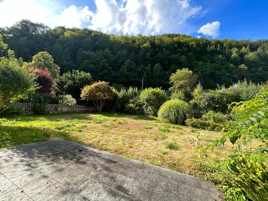 Zentrales Haus mit schönem Garten