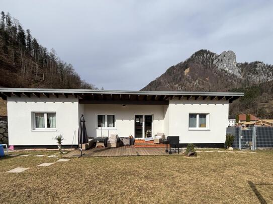 Bungalow in ruhiger Siedlungslage mit Aussicht