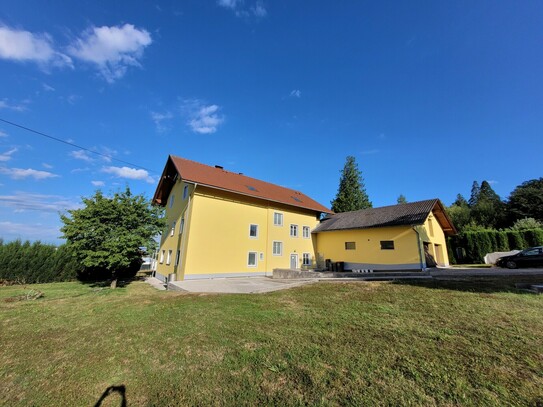 Mehrgenerationenhaus inkl. 3.222 m² großem Grundstück