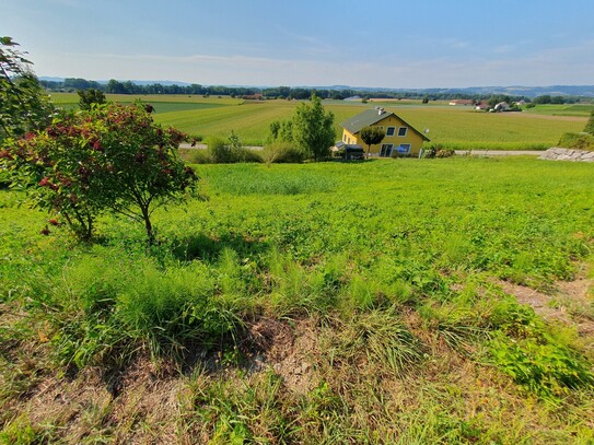 Baugrundstück Wiesengasse 27 Aussichtslage in Straßham mit Bauverpflichtung