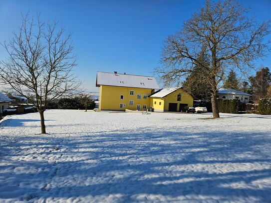 Mehrgenerationenhaus inkl. 3.222 m² großem Grundstück