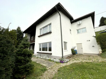 Charmantes Wohnhaus in begehrter Aussichtslage