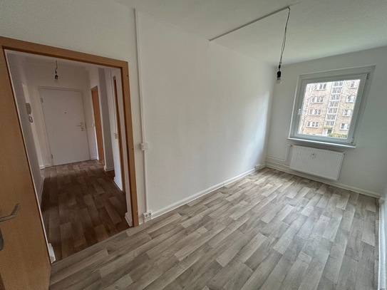 Frisch renovierte 3-Zimmer-Wohnung mit Balkon!