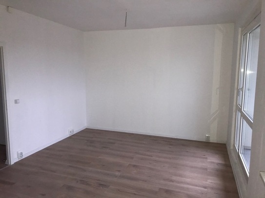 FAMILIENWOHNUNG mit BALKON