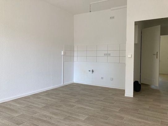 gemütliche 2 Raum Wohnung mit Balkon und Dusche