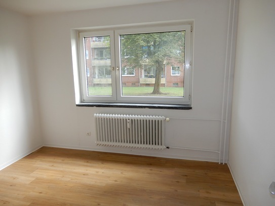 Schöne 3 Zimmer Wohnung mit Balkon