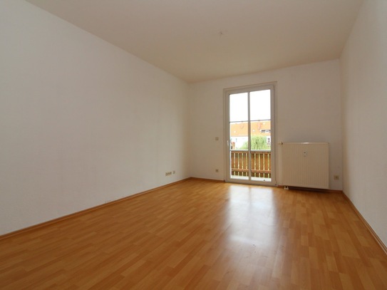 3 Zimmer mit Balkon im 1.OG