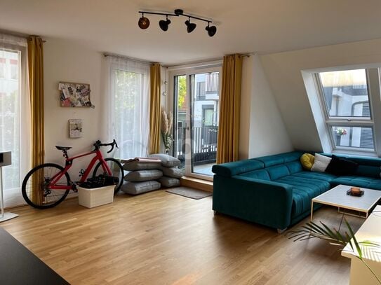 MODERNES WOHNEN MIT EINER RIESIGEN DACHTERRASSE