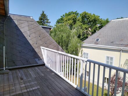 PERFEKTE KOMBI VON INNENSTADT UND RUHELAGE MIT BALKON