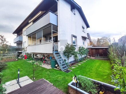 TOLLE LAGE - MIT GARTEN UND ZWEI SEPARATEN WOHNUNGEN