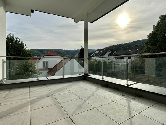 ERSTBEZUG - MODERN MIT TERRASSE, GARAGE UND 64 QM KELLER