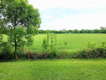 NATURNAHES WOHNEN MIT WUNDERVOLLEM BLICK INS GRÜNE