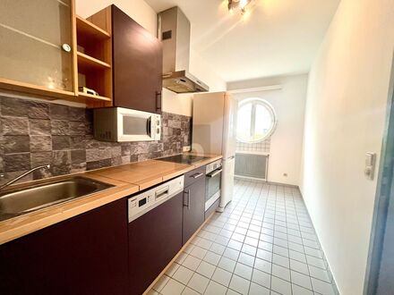FEINE STARTERWOHNUNG (MIT POTENZIAL ZU 4 ZIMMER) IN GUTER LAGE