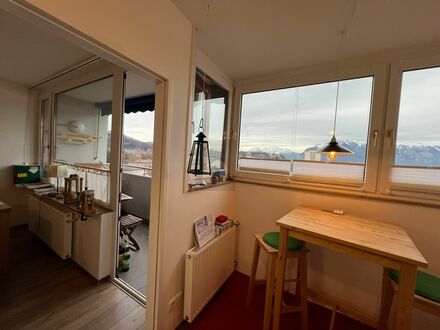 TOLLER AUSBLICK MIT LOGGIA & TIEFGARAGENSTELLPLATZ!