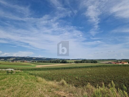 Preisreduktion! HERRLICHER AUSBLICK IN SCHÖNER RUHELAGE!