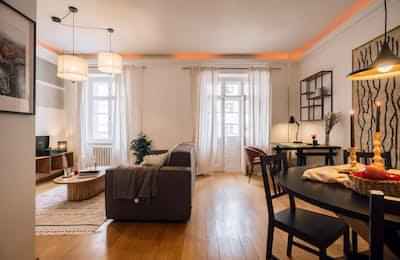 Book Laruns Berlin Student Accommodation | Amber