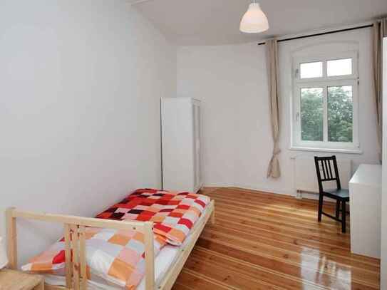 Book Libauer Straße 11 Berlin Student Accommodation | Amber