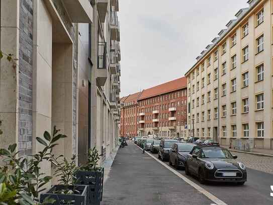 Book Djenne, Berlin Student Housing | Amber