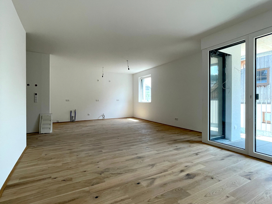 Neubau 4-Zimmer-Wohnung mit sonnigem Balkon in Irrsdorf !WOHNBAUFÖRDERUNG!